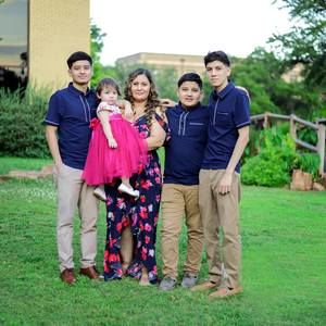 Meet your Posher, Melinda